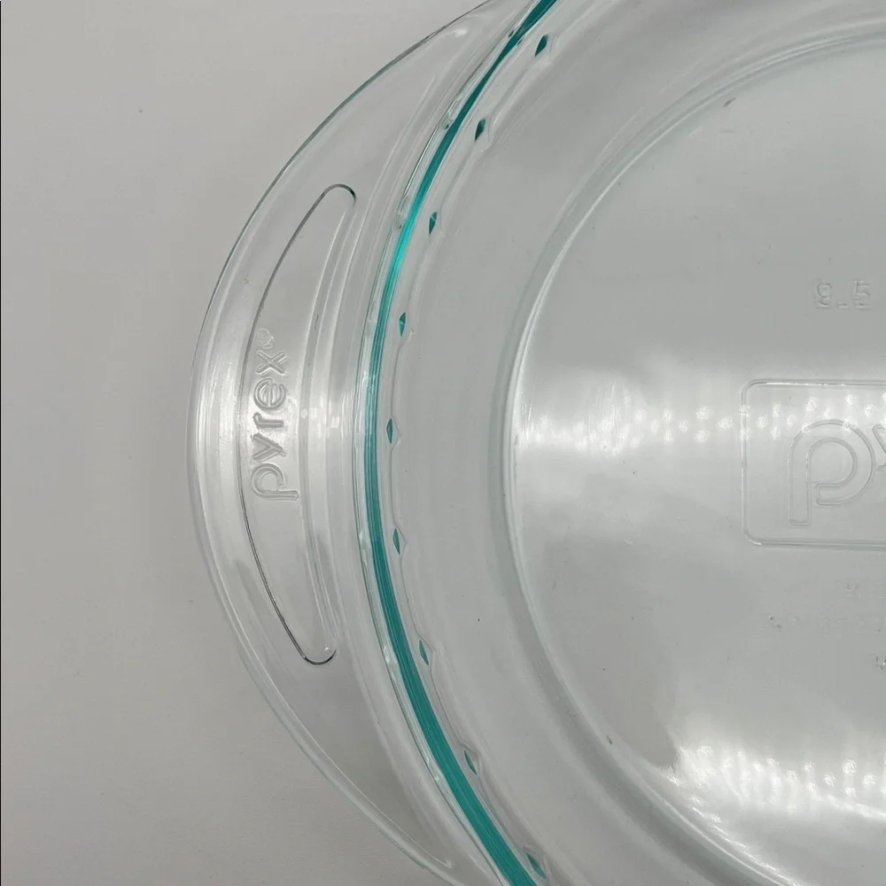Vintage Pyrex Aqua Glass Deep Dish Pie Plate with Handles - 9.5 Inch - #2229